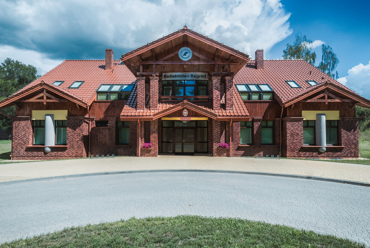 New headquarters of the forest inspectorate in the dam